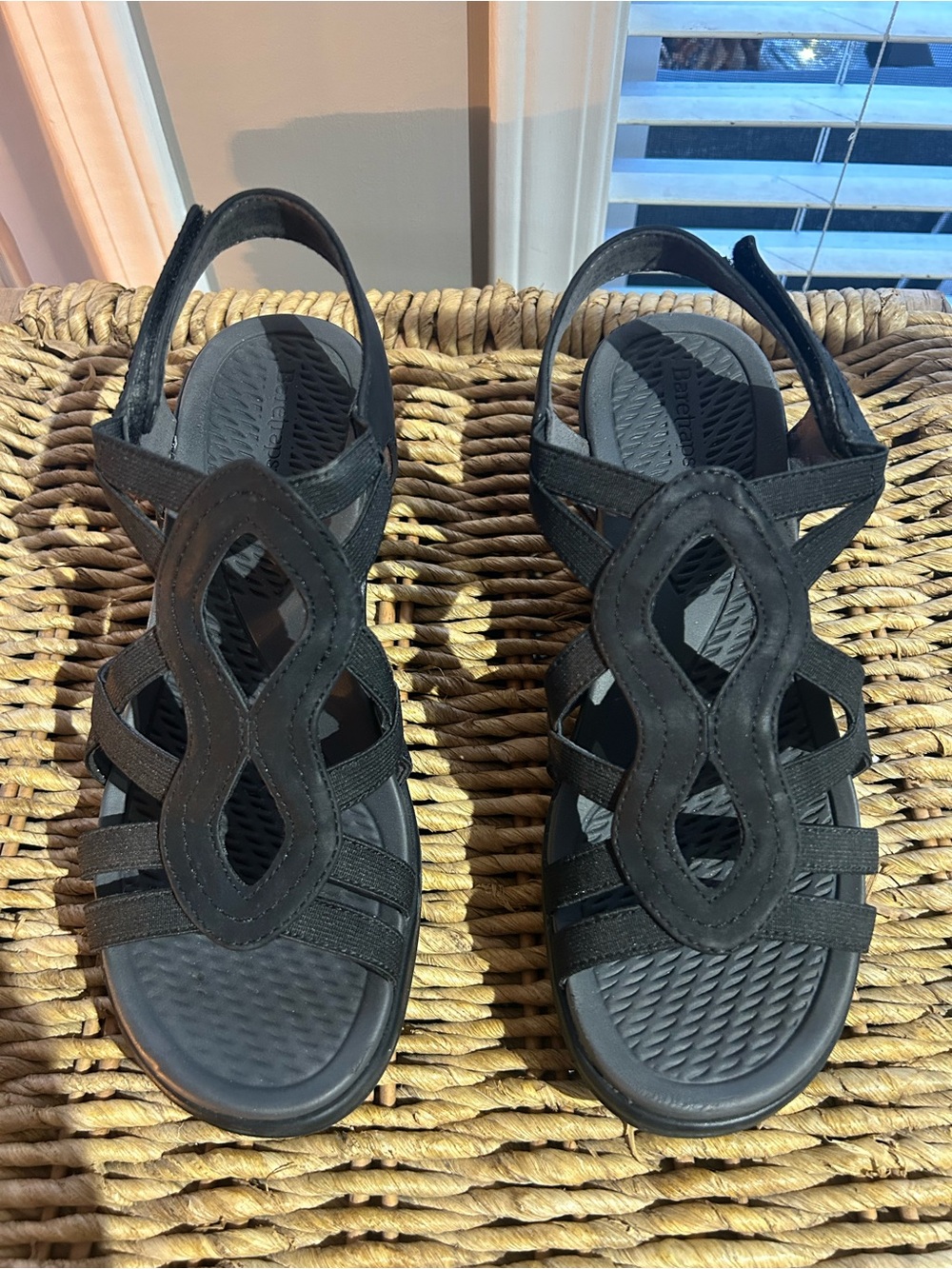 BareTraps Women's Black Strappy Slingback Sandals Size 8